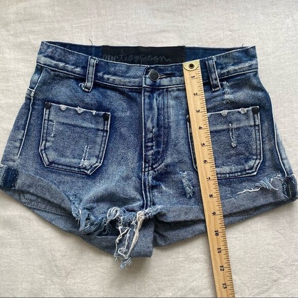 One Teaspoon Denim Shorts - Picture 8 of 8